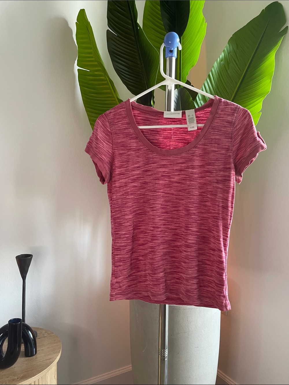 Liz Claiborne Heathered Fuchsia Scoop Neck Tee